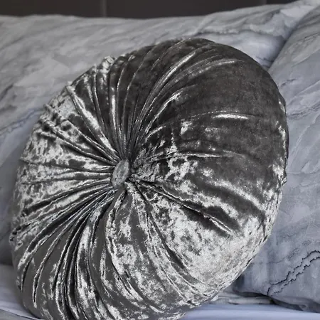 Marias - In Centre,near Larnaca